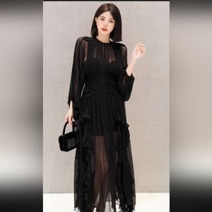 Elegant Black Long Sleeve Dress